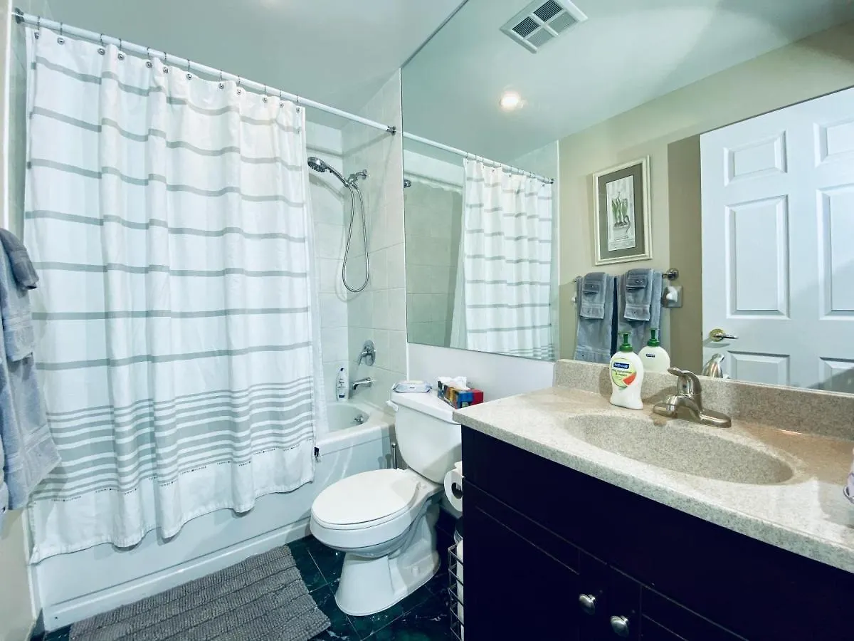 City Stay Condos - Downtown Toronto, Simcoe Street